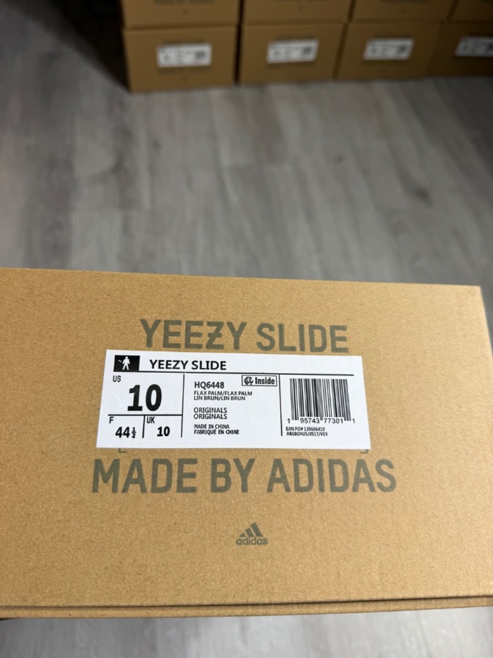 *NEW* Onyx Adidas Yeezy Slides Sizes 10,11,12,100% Authentic - Picture 2 of 10